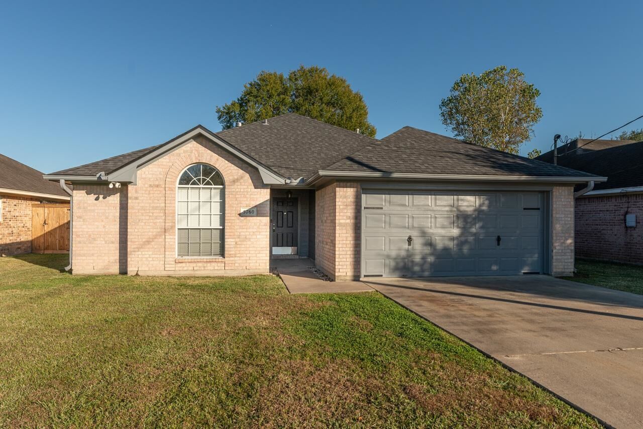 Property Photo: 5760 Alece TX 77713
