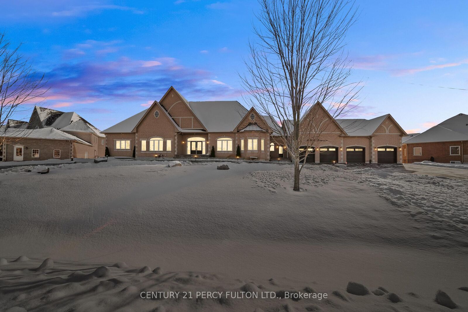 Photo de la propriété:  5121 Tom Thomson Court  ON L1Y 0A1 