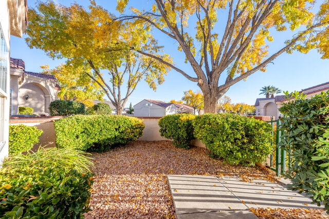 Property Photo: 1186 E 900 S 8 UT 84790