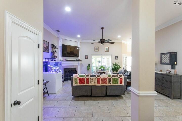 Property Photo:  1717 Shoal Creek Drive  TX 76310 