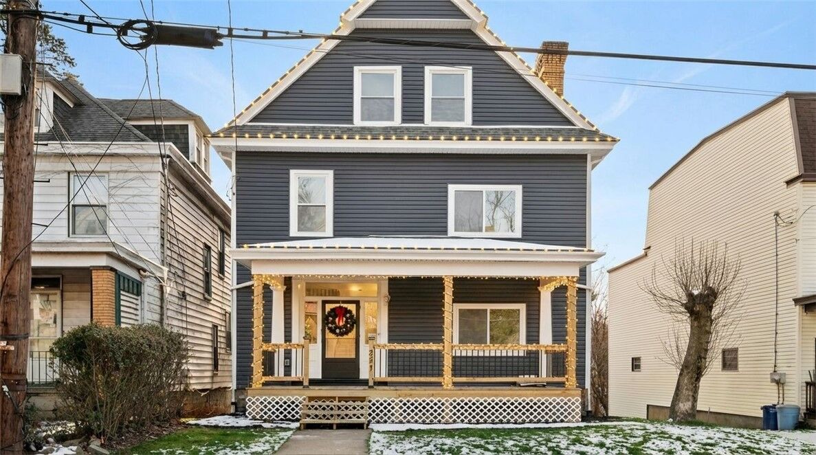 Property Photo: 221 Bonvue St PA 15214