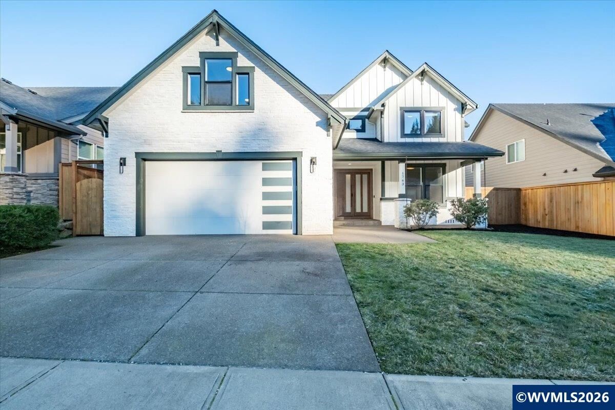 Property Photo: 1763 York Butte Av SE OR 97306