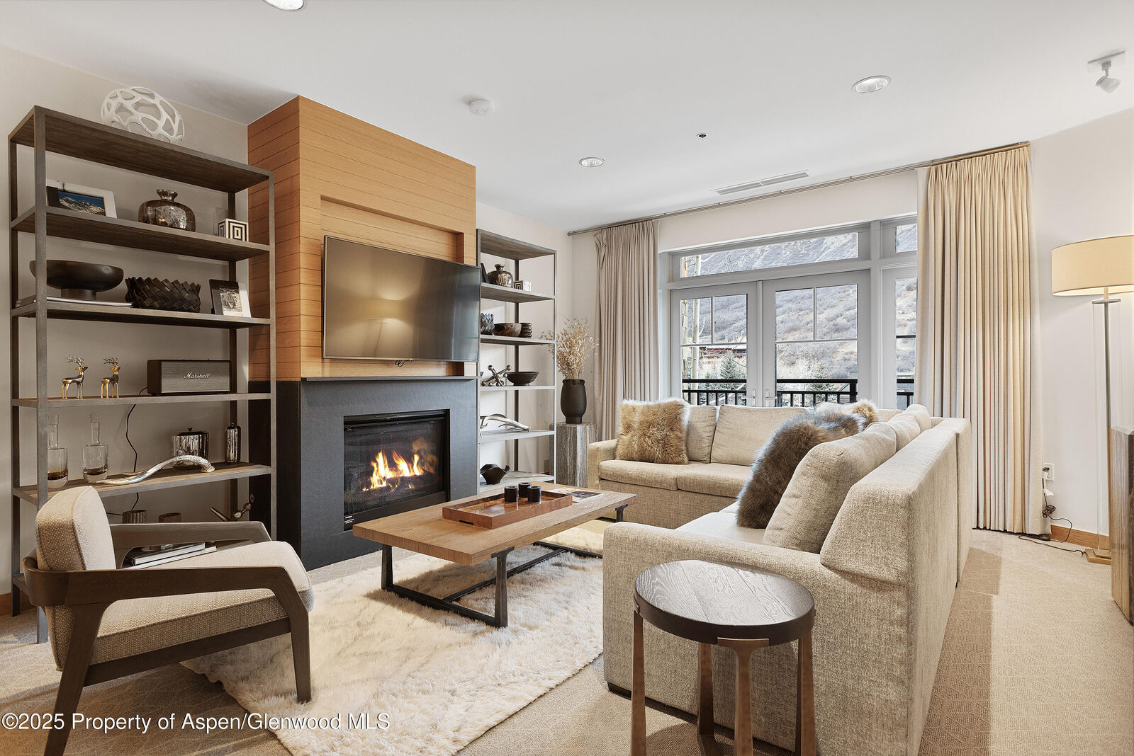 Property Photo:  130 Wood Road 312  CO 81615 