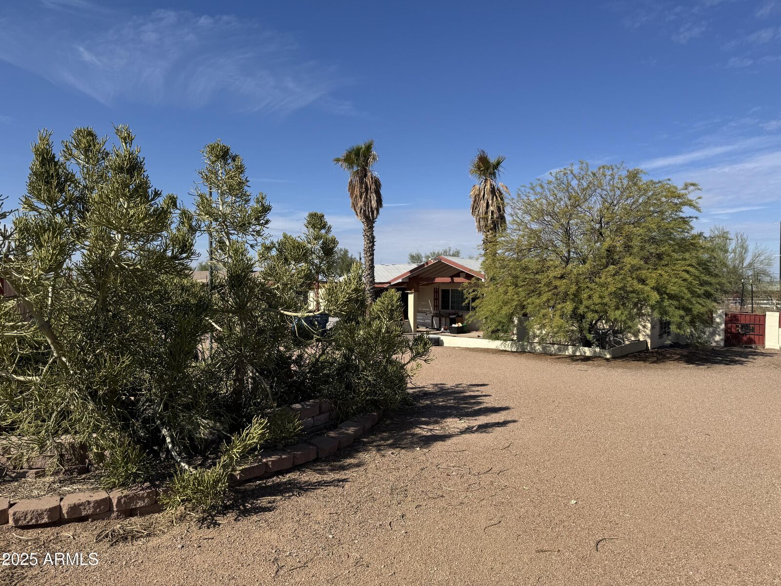 Property Photo:  851 E Junction Street  AZ 85119 