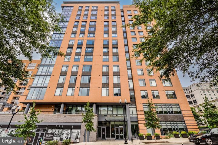 Property Photo: 2000 Clarendon Boulevard 901 VA 22201