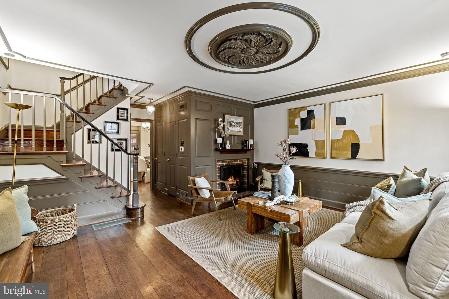 Property Photo: 201 Delancey Street PA 19106