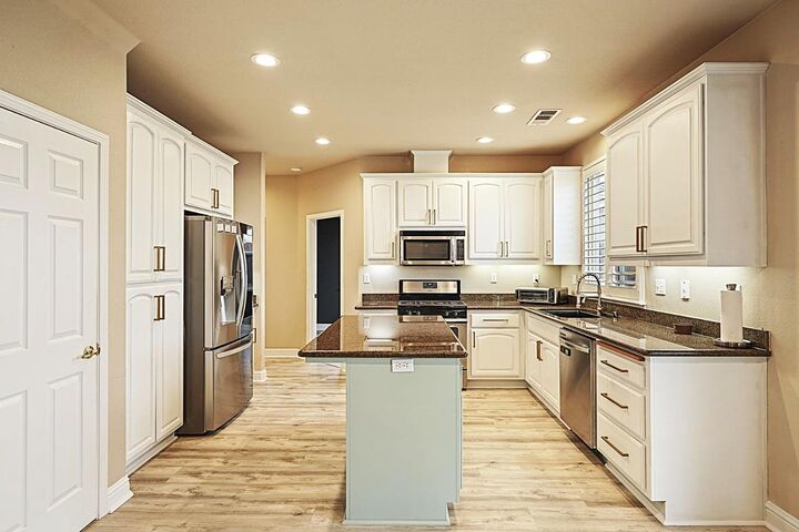 Property Photo:  202 Bullion Hill Drive  CA 95252 