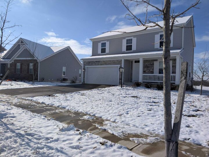 Property Photo: 800 Avebury Drive OH 43147