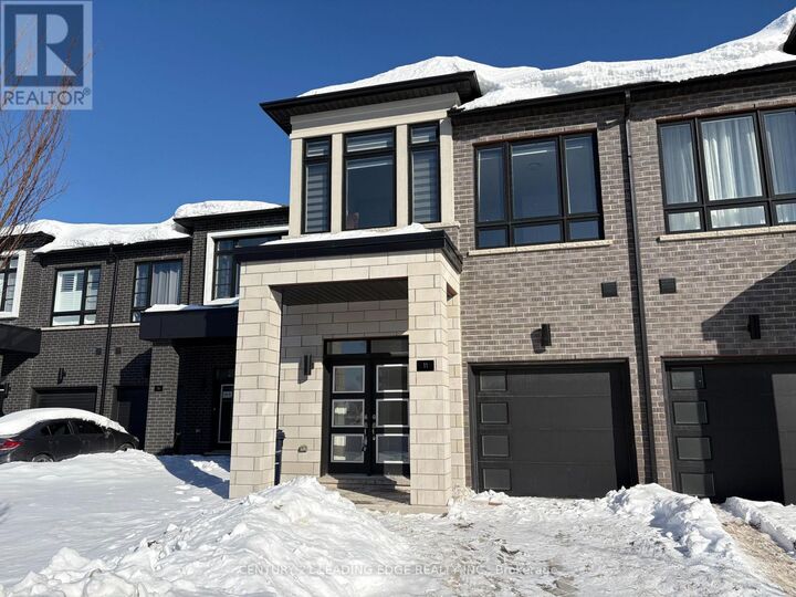Property Photo:  11 Liam Foudy Court  ON M1P 0G3 