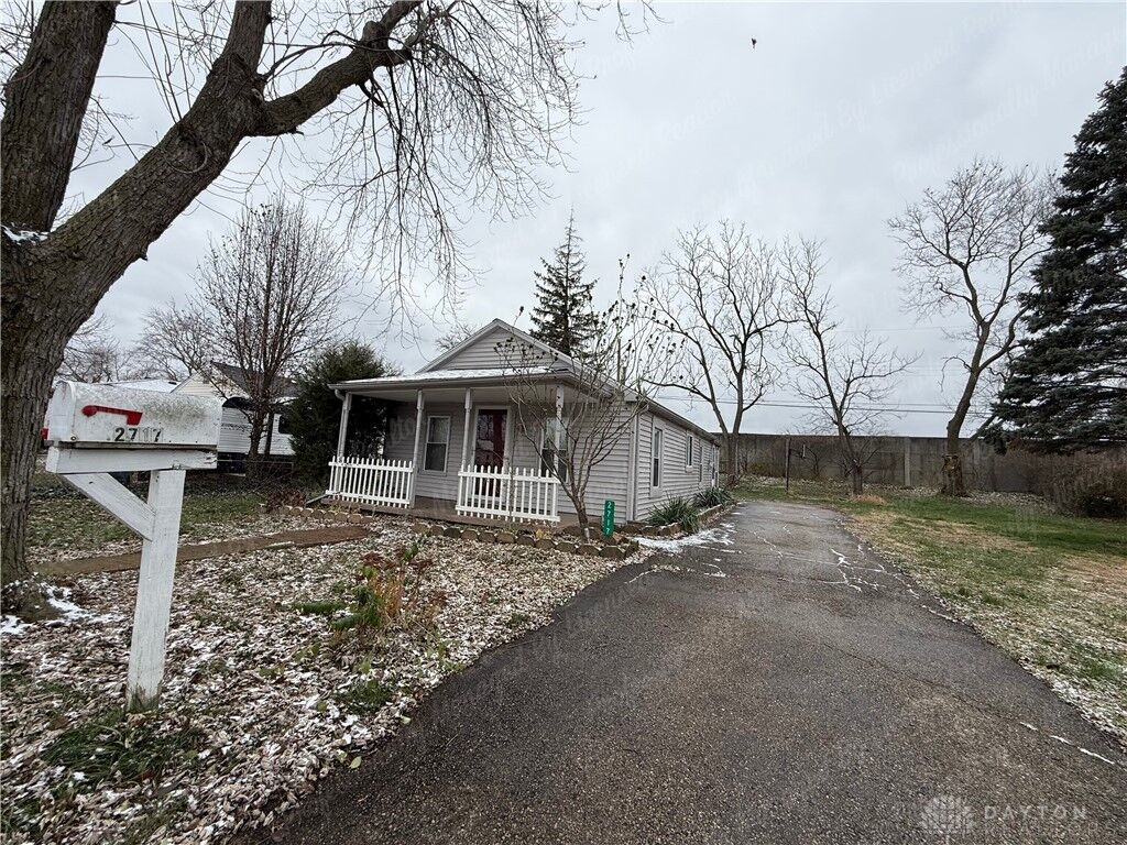 Property Photo:  2717 Cadillac Street  OH 45439 