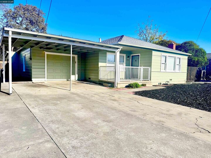 Property Photo: 1834 Venice Dr CA 94519