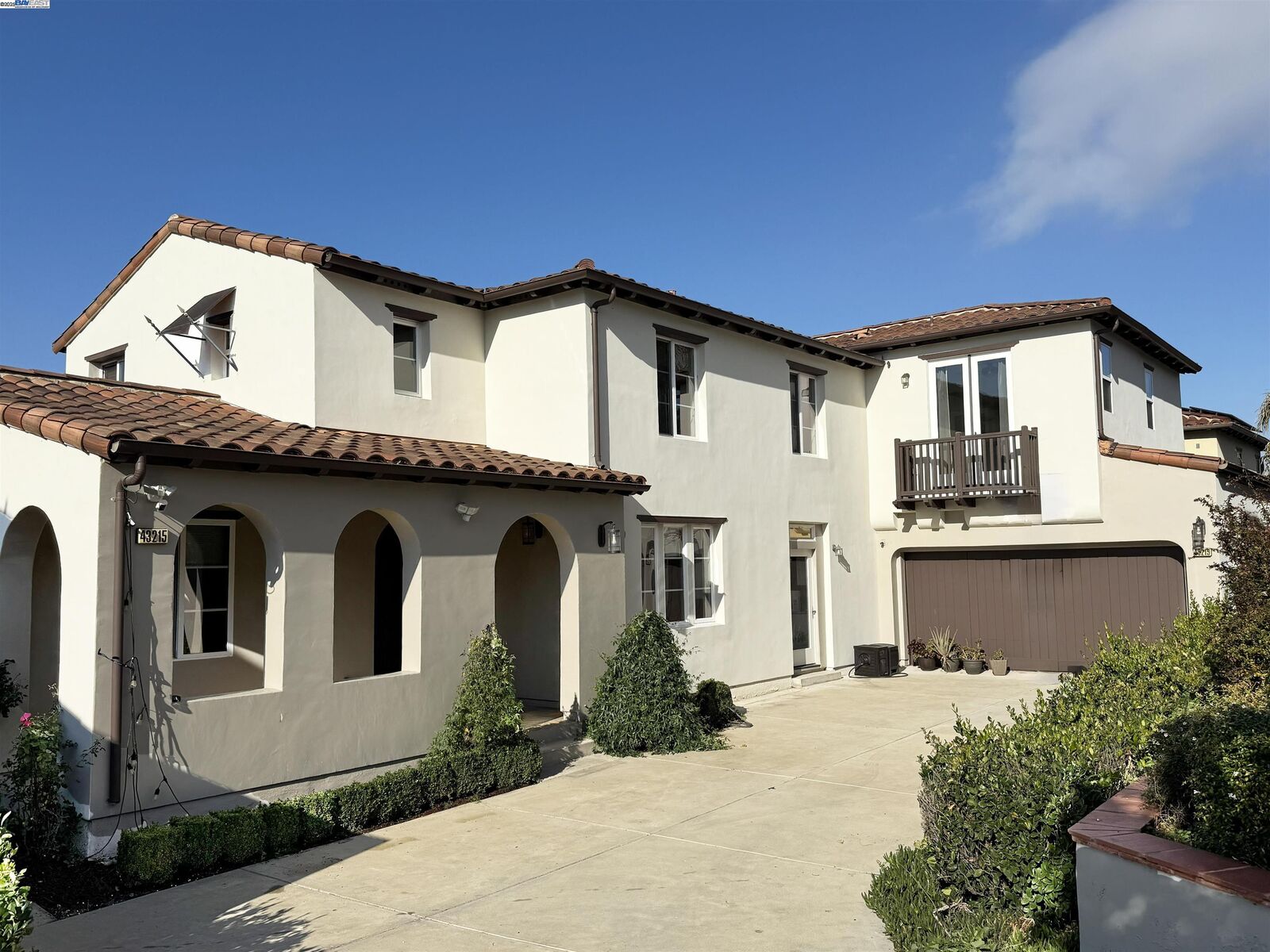 Property Photo: 43215 Palm Pl CA 94539