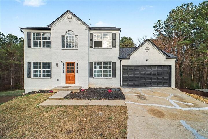 Property Photo: 2355 Burdett Ridge Drive GA 30349