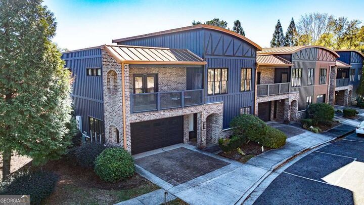 Property Photo: 118 Ruth Drive 140 GA 30601