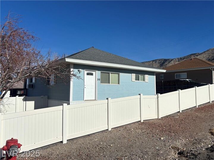 Property Photo: 30 Avenue F NV 89301