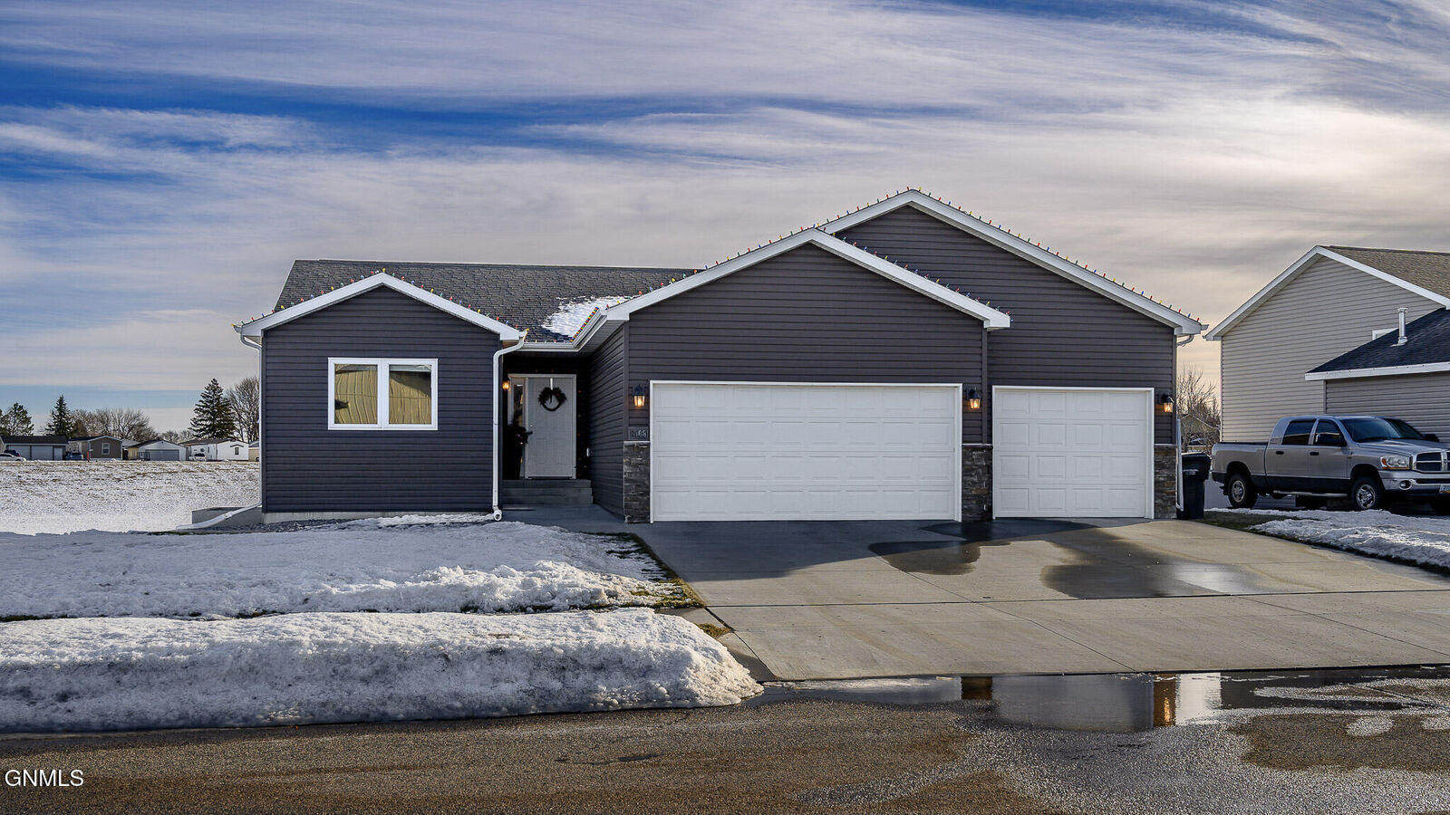 Property Photo:  1308 Plains Bend SE  ND 58554 