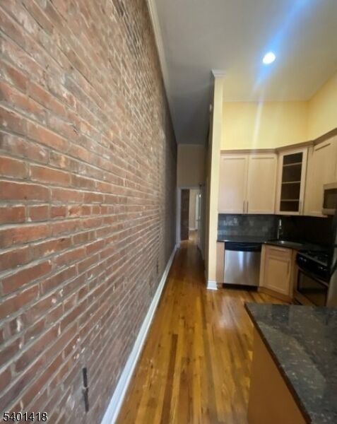 Property Photo: 208 Washington St 2A NJ 07302