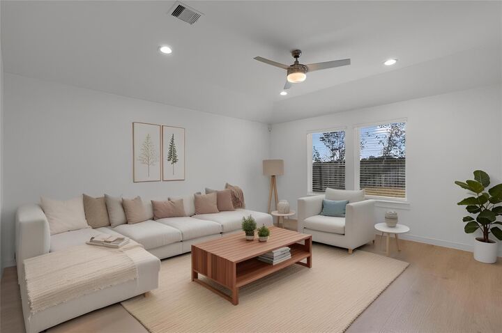 Property Photo: 2804 Willow Gulch Way TX 77469