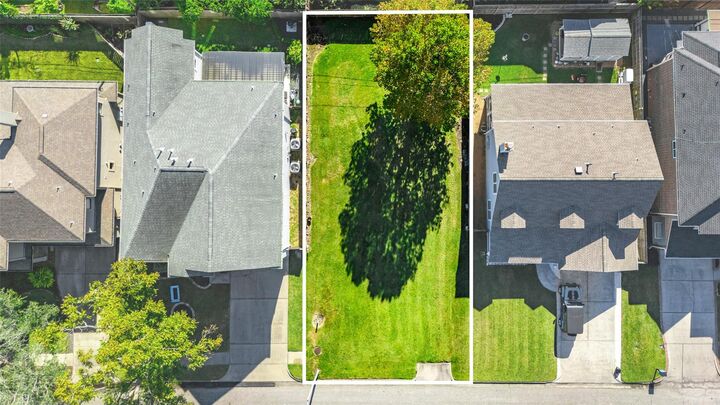 Property Photo: 4313 Vivian Street TX 77401