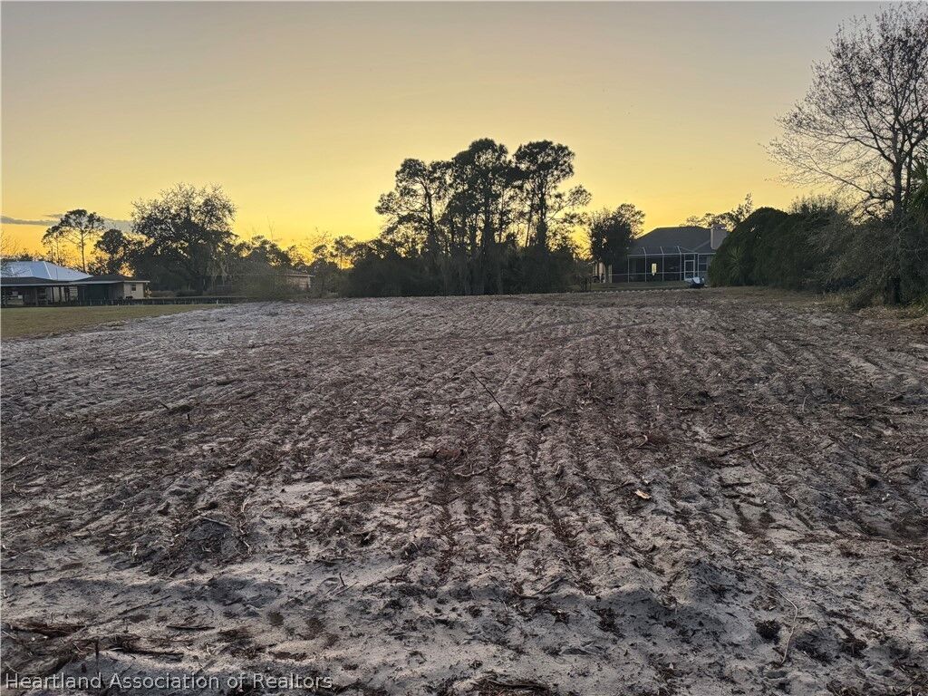 Property Photo:  1110 Peachtree Drive  FL 33852 