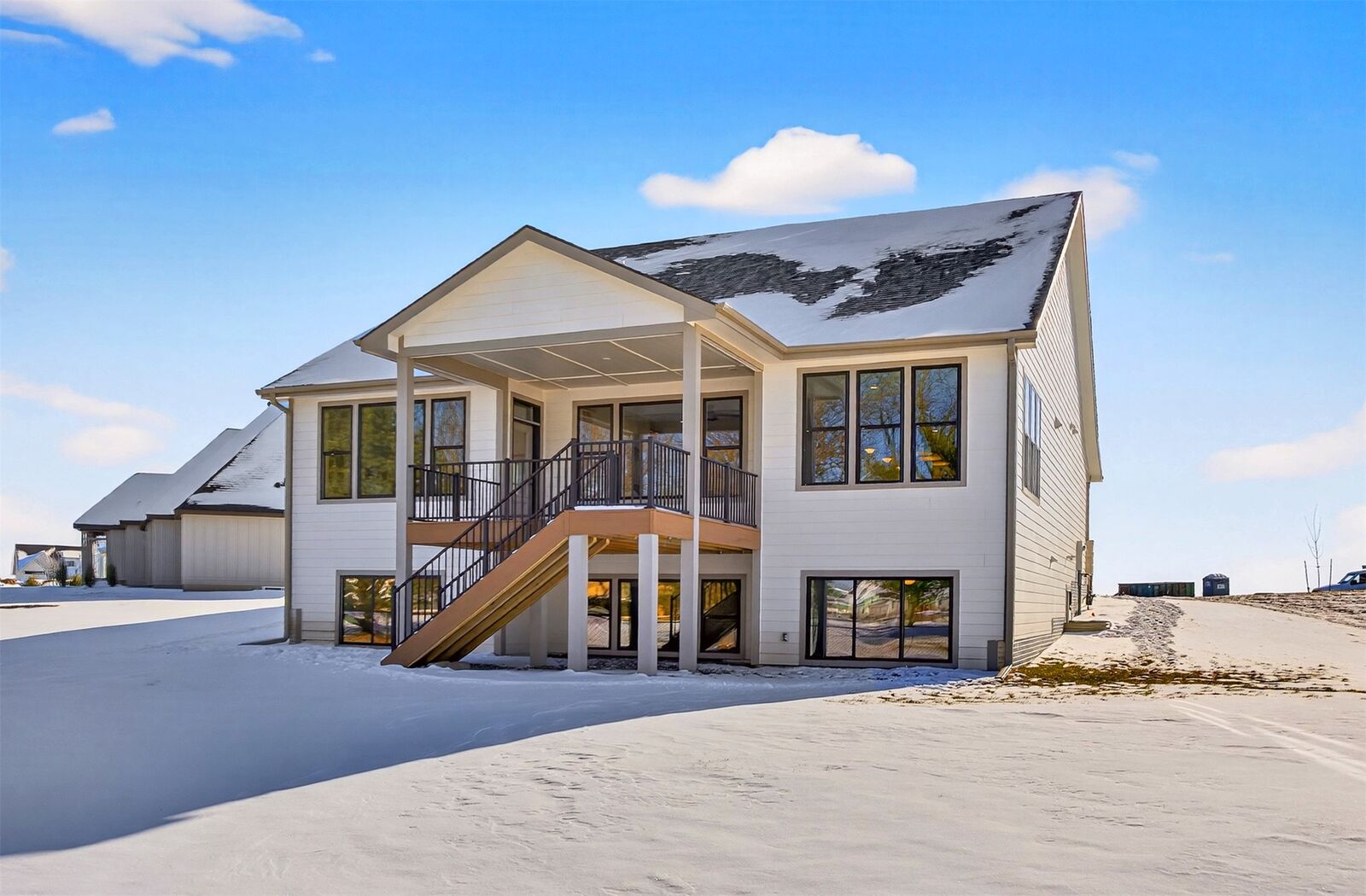 Property Photo:  2920 NW 27th Court  IA 50023 