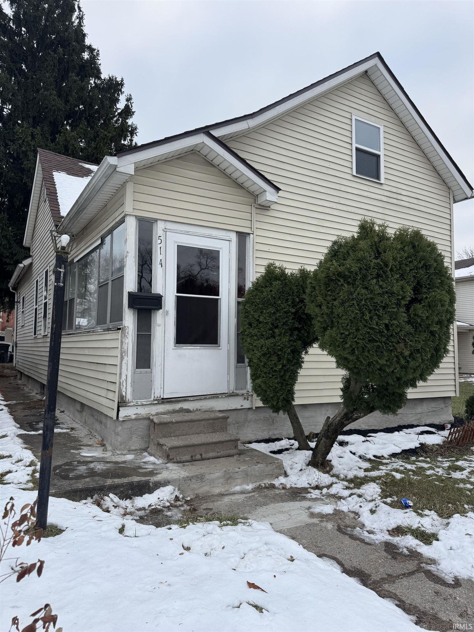 Property Photo: 514 Buchanan Street IN 46803