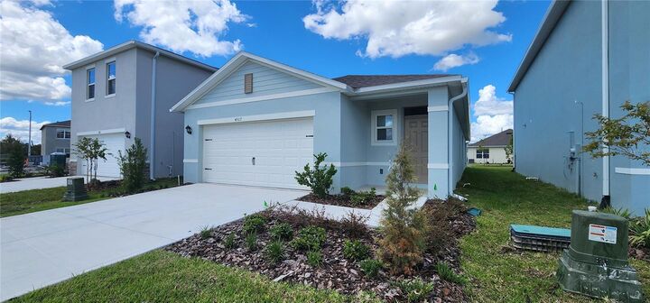 Property Photo:  4907 Cranberry Way  FL 33811 