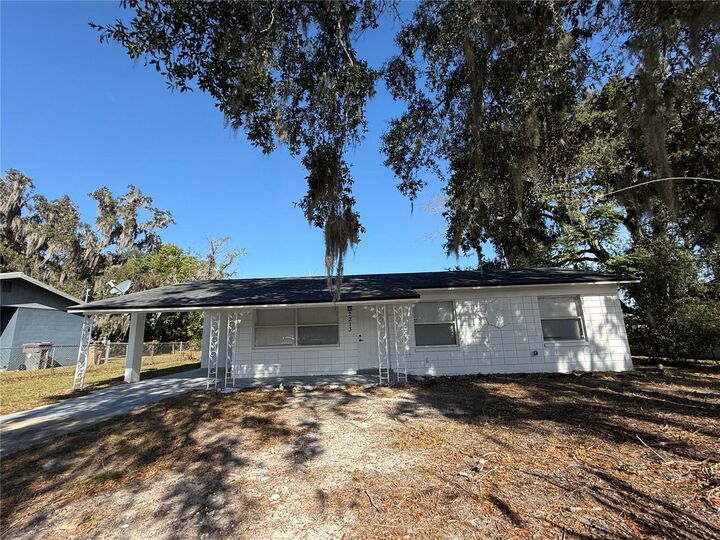 Property Photo: 2213 NW 24th Road FL 34475