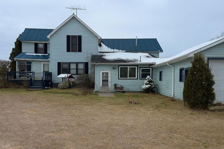 Property Photo: 1324 Townline 14 Road MI 48611