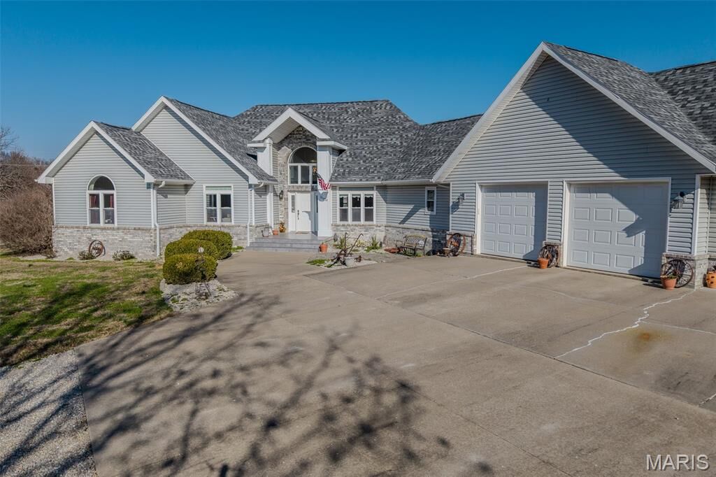 Property Photo: 31320 Oslo Drive MO 65536