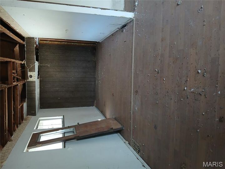 Property Photo: 10612 Spring Garden Drive MO 63137