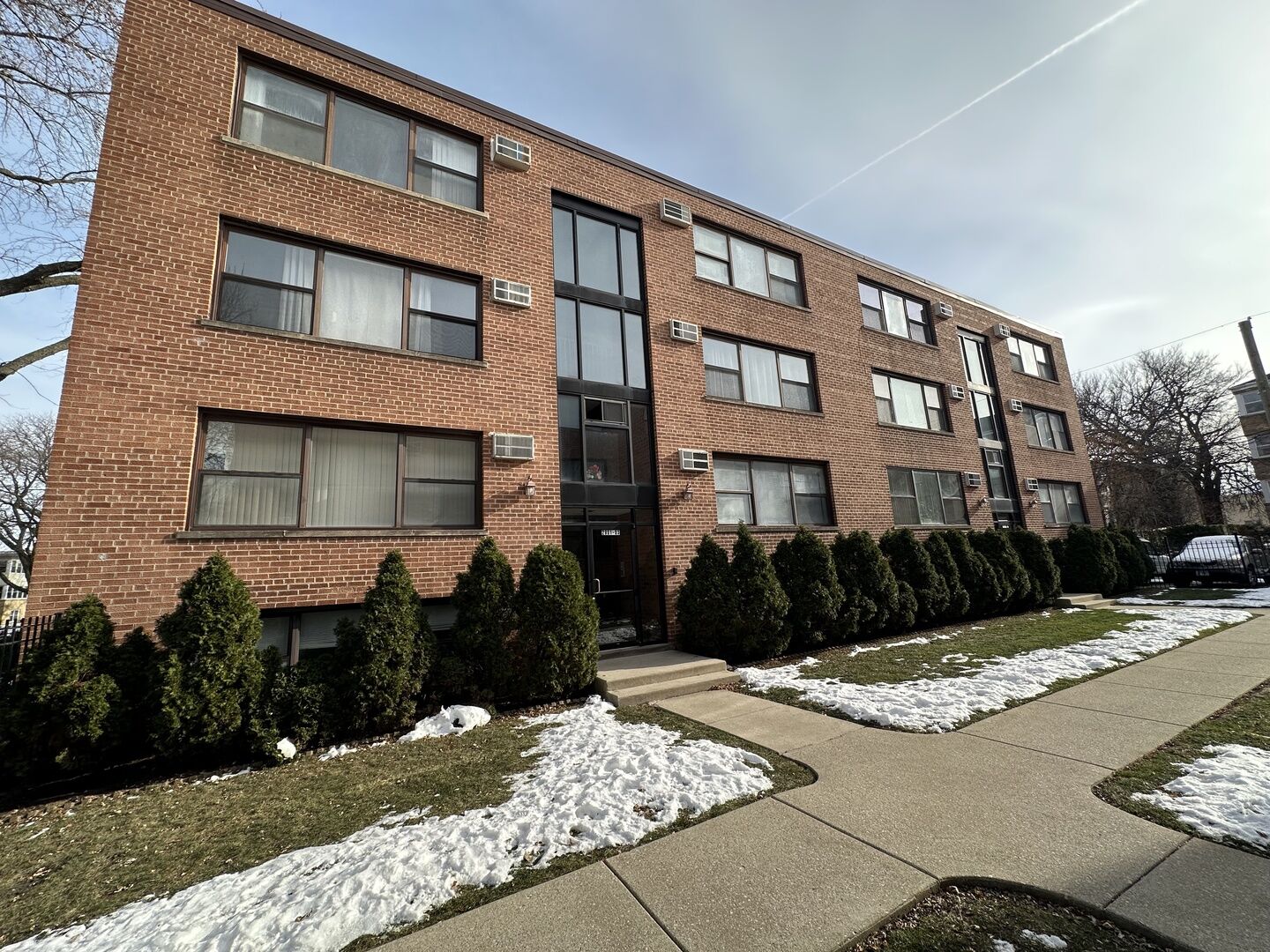 Property Photo:  2907 W Summerdale Avenue 3A  IL 60625 
