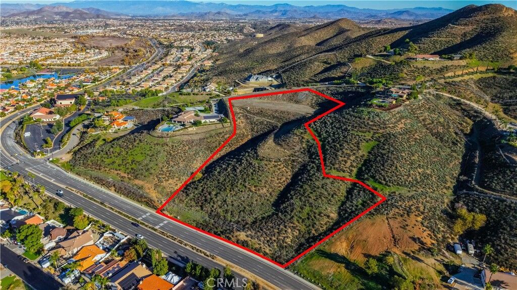 Property Photo: 30665 Sorrel Lane CA 92587