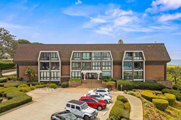 Property Photo: 1552 Camino Del Mar 401 CA 92014