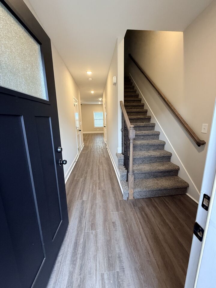 Property Photo:  212 W Fallow Ct  TN 37040 