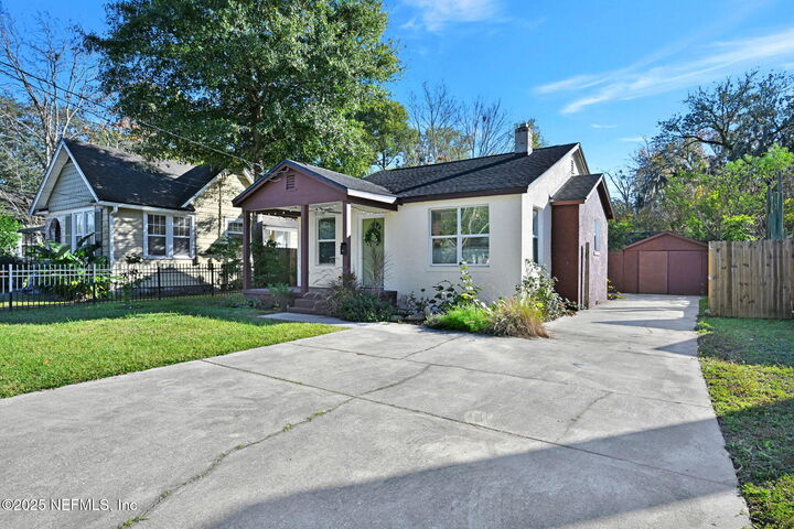 Property Photo:  4024 Dellwood Avenue  FL 32205 