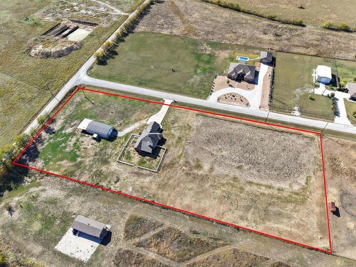 Property Photo:  319 Hawk Ridge Road  TX 76234 