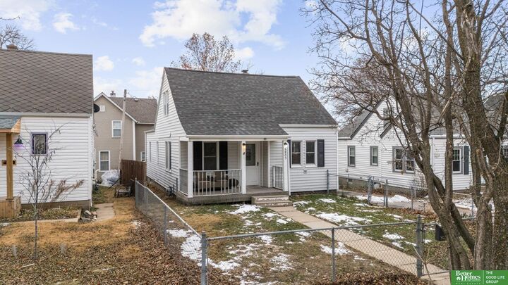 Property Photo: 5805 Ohio Street NE 68104