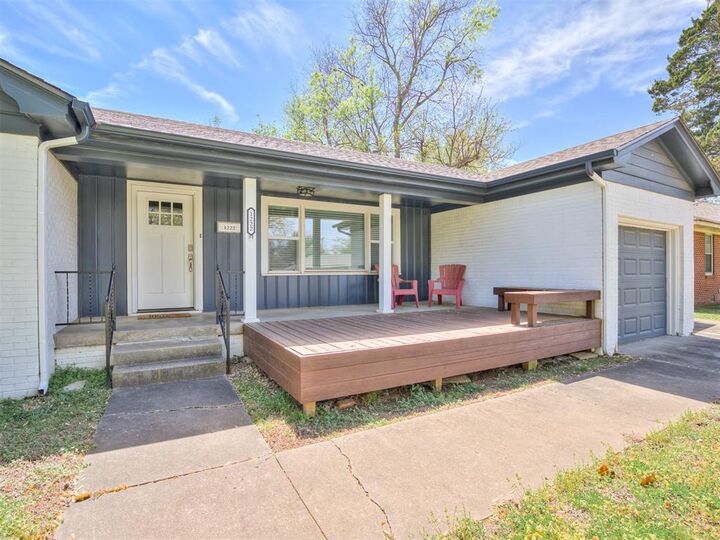 Property Photo:  1222 Westlawn Drive  OK 73069 