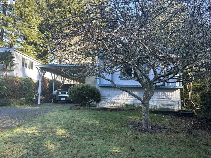 Property Photo: 98825 Pleasant Hill Dr 15 OR 97415