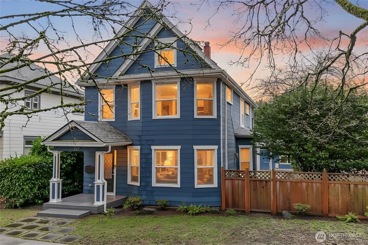 Property Photo: 717 S L Street WA 98405