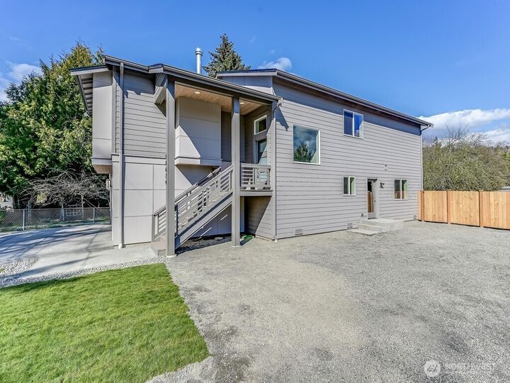 Property Photo: 11624 42nd Avenue S WA 98168