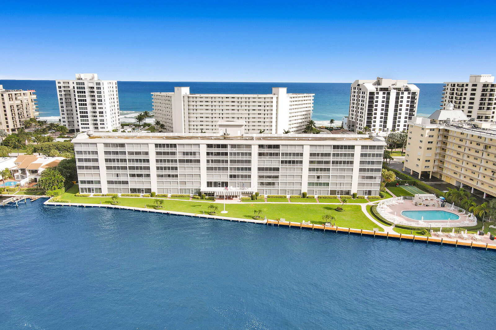 Property Photo: 3100 S Ocean Boulevard 502 FL 33487