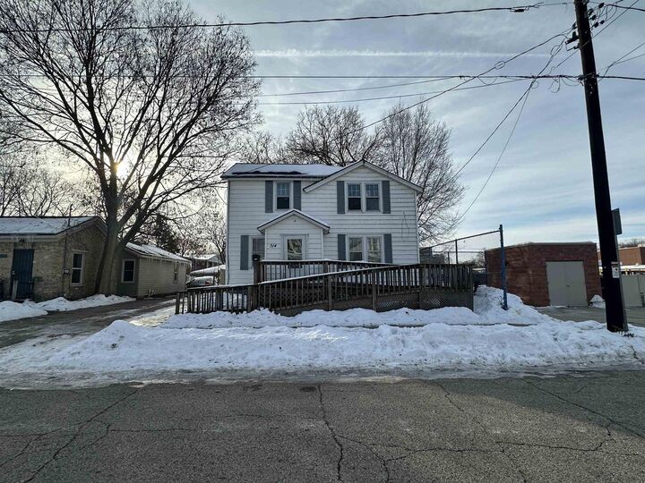Property Photo:  514 Locust Street  WI 53511 