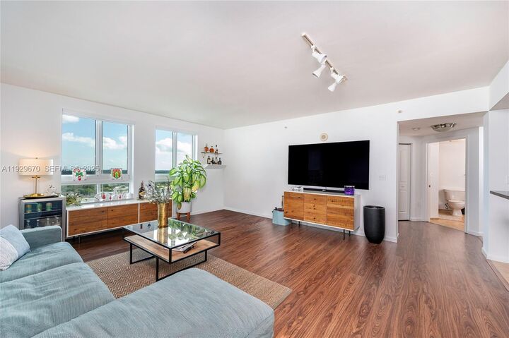 Property Photo:  7350 SW 89th St 1702S  FL 33156 