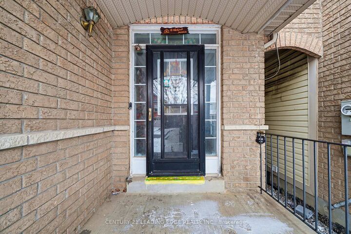 Property Photo:  5 Traymore Street  ON L7A 2G2 