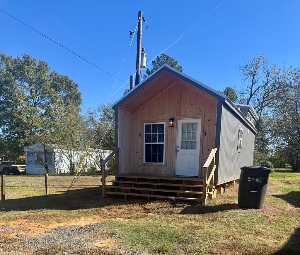 Property Photo:  880 Presley  TX 75561 