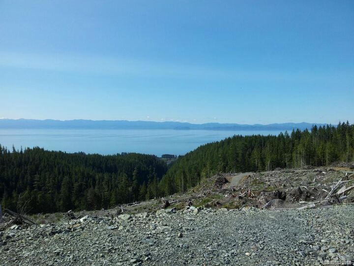 Property Photo:  725 Jordan River Main Rd #Dl  BC V8R 6G1 