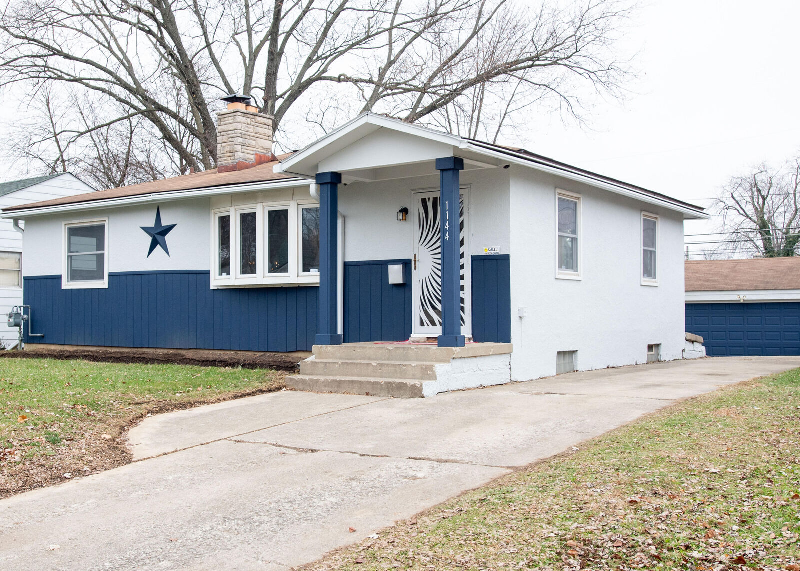 Property Photo: 1144 Arkwood Avenue OH 43227