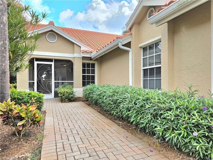 Property Photo:  12100 Sabal Dunes Ln  FL 33913 